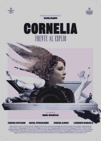 Корнелия у зеркала/Cornelia frente al espejo (2012)