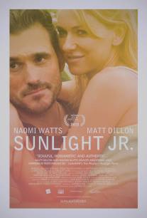 Луч света младший/Sunlight Jr. (2013)